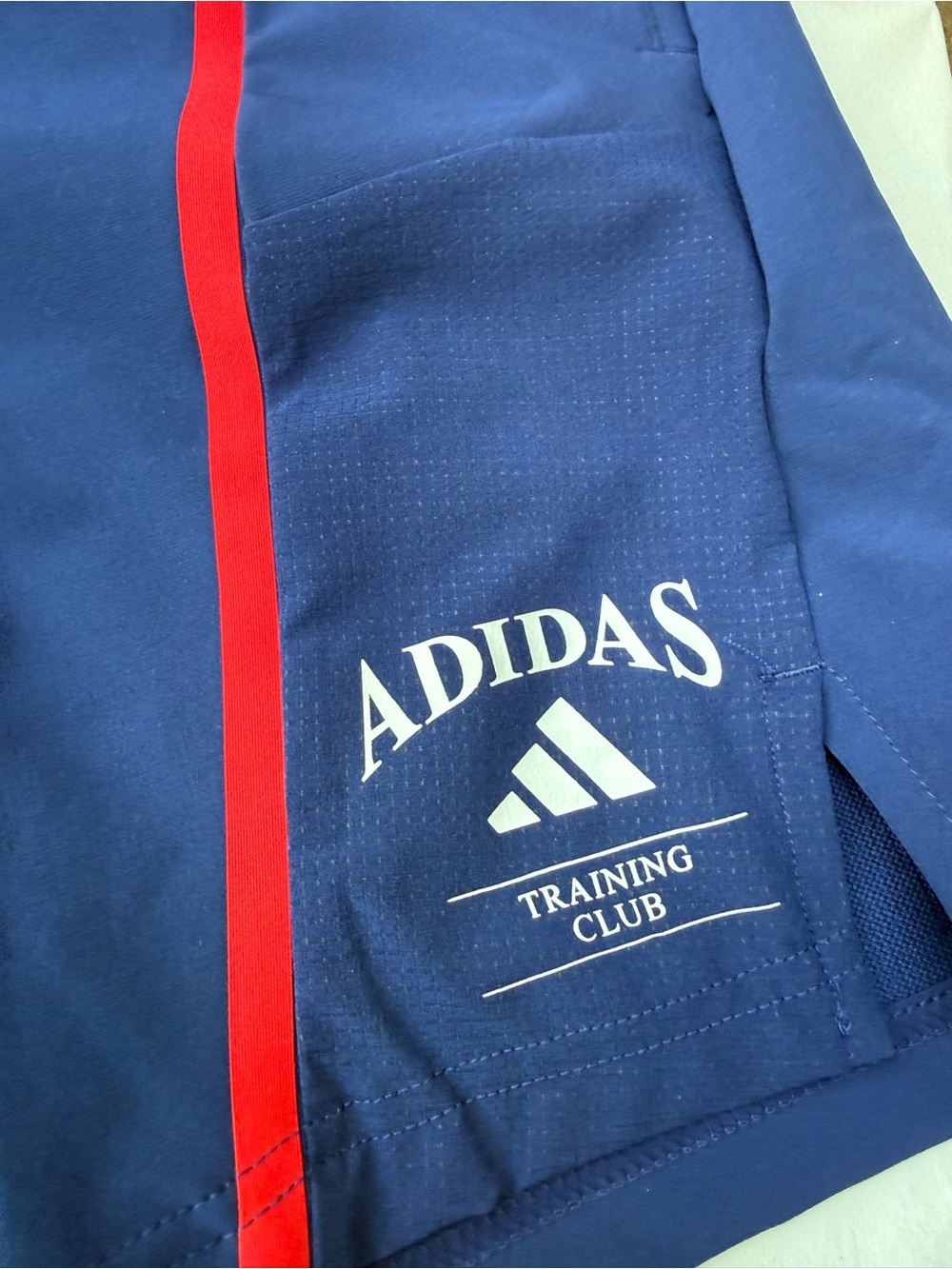 Adidas Mens Traning Club Shorts - Navy Blue and Red - Size Medium - New with Tag - Picture 4 of 10